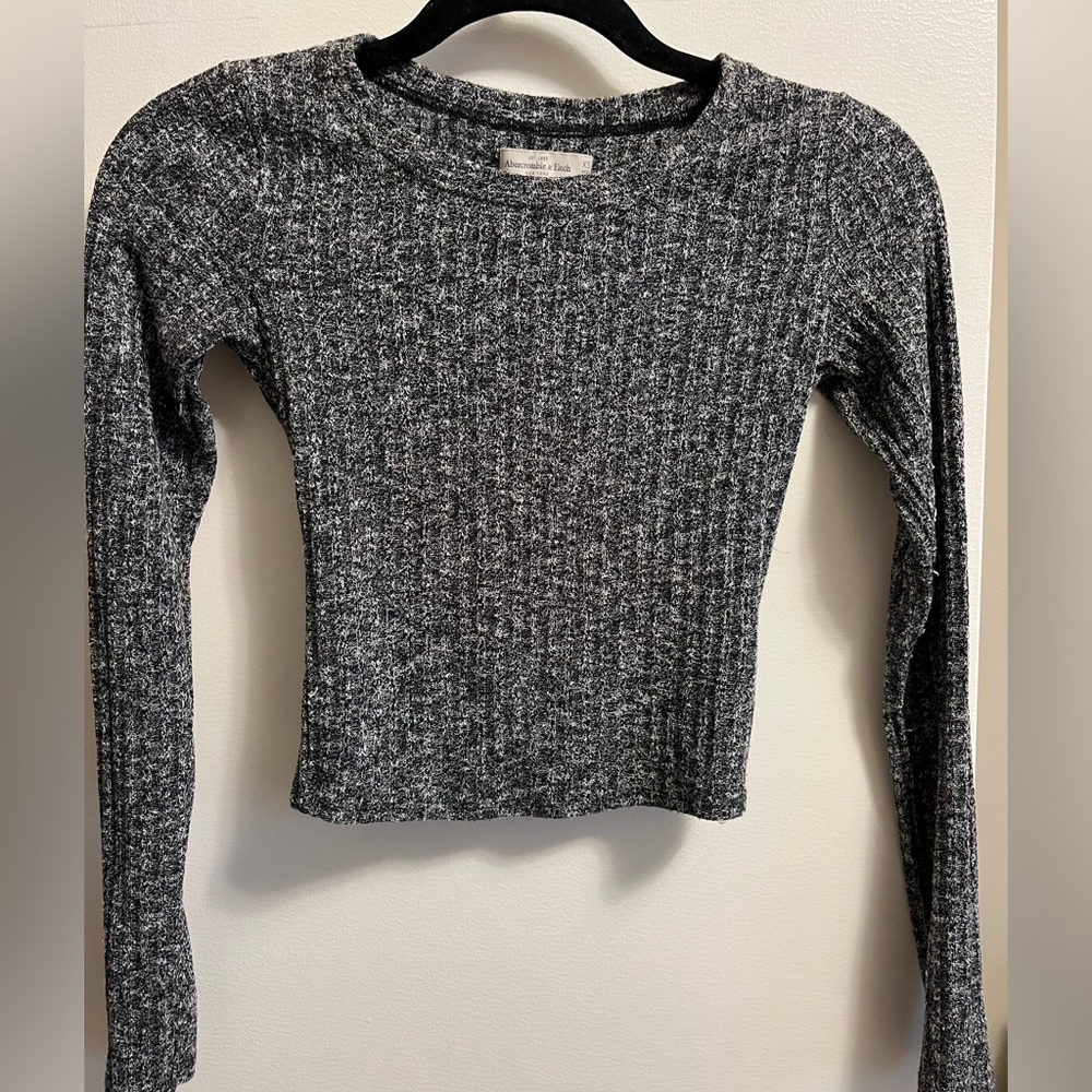 Abercombie & Fitch knit longsleve